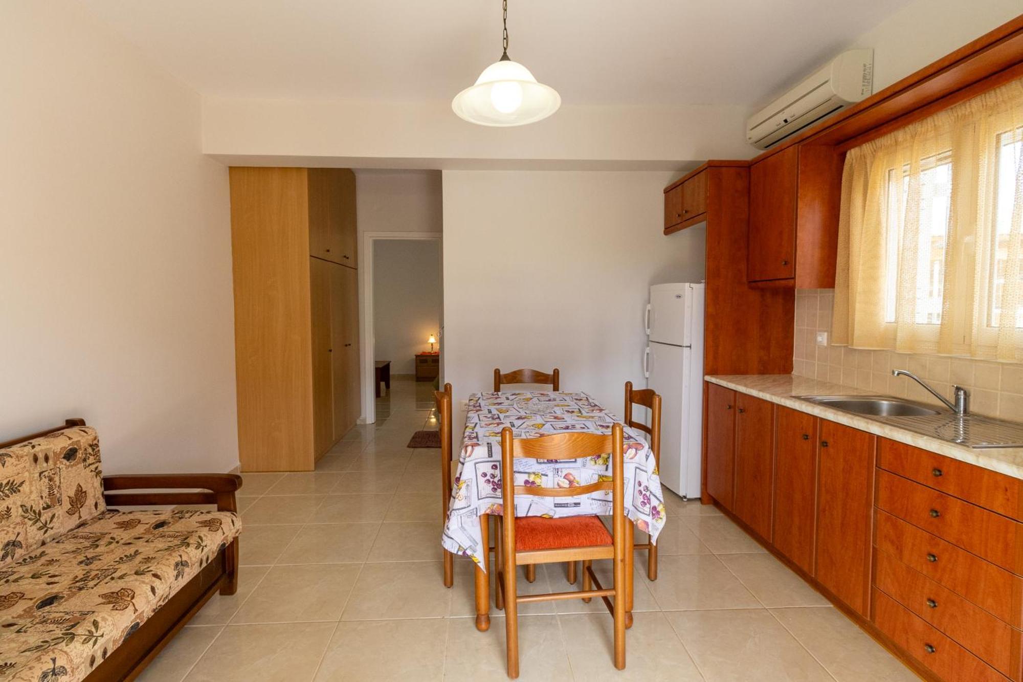 Apartments Thekla Каравадос Экстерьер фото